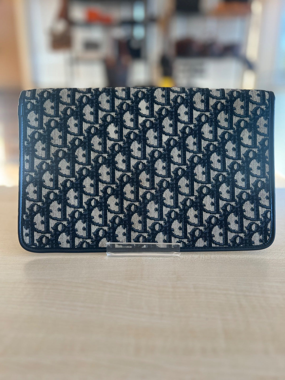 Dior Pochette Oblique Trotter en toile monogram et cuir — vue 3 | Le comptoir vintage