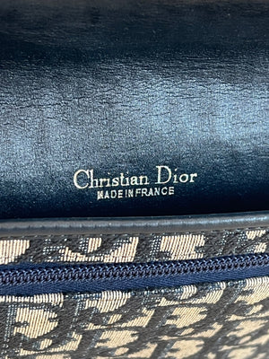 Dior Pochette Oblique Trotter en toile monogram et cuir — vue 16 | Le comptoir vintage