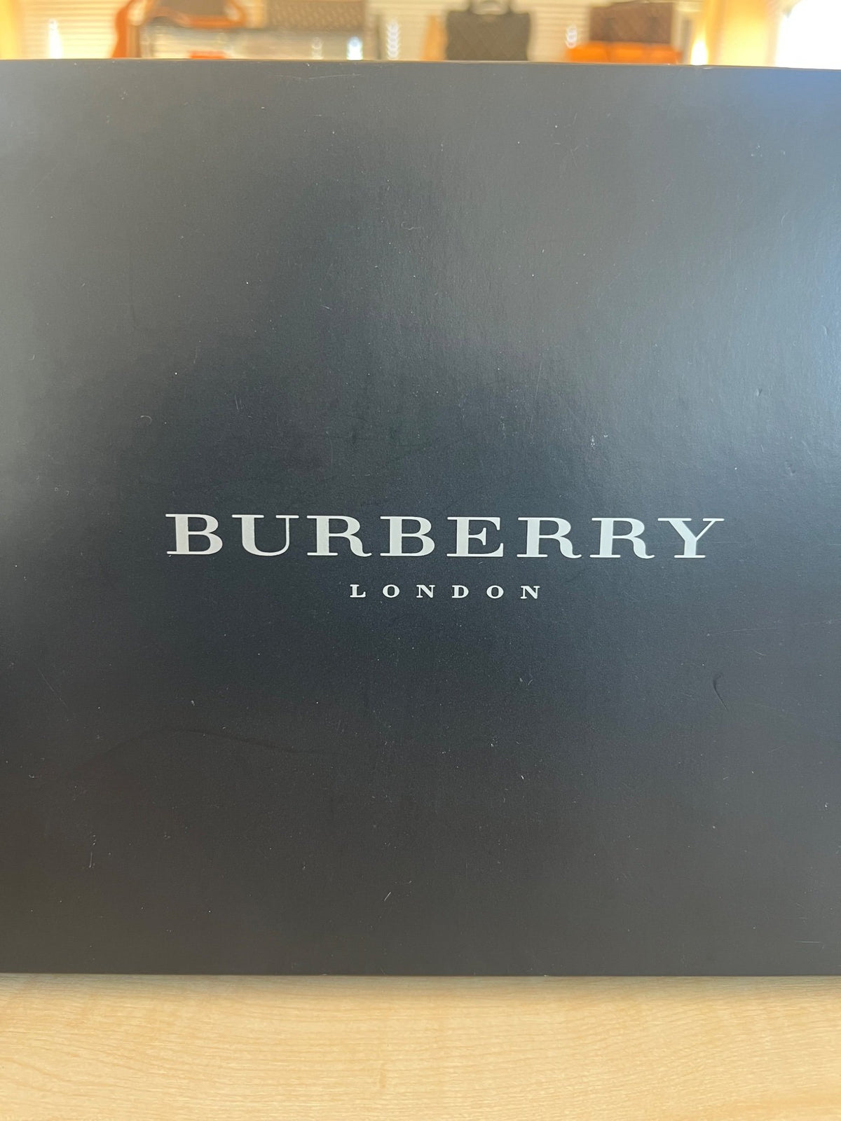 Burberry London - Coffret 2 serviettes de toilette Nova Check 34 x 75 cm authentifié — Le comptoir vintage