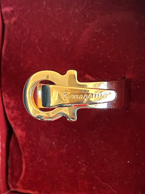 Salvatore Ferragamo Bague Gancini dorée authentifié — Le comptoir vintage