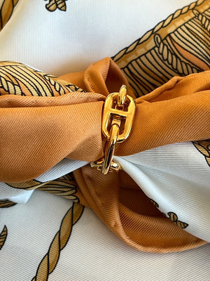 Hermès Anneau de Foulard Chaîne d'Ancre en Métal Doré — vue 4 | Le comptoir vintage