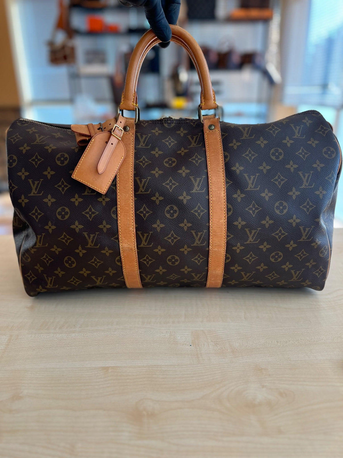 Louis Vuitton Keepall 50 en toile Monogram authentifié — Le comptoir vintage