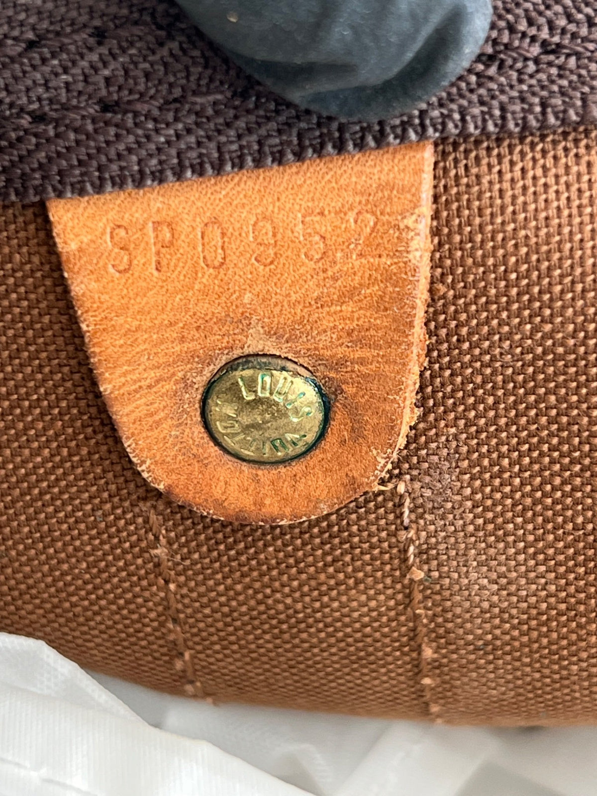Louis Vuitton Keepall 50 en toile Monogram — vue 4 | Le comptoir vintage