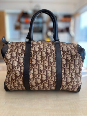 Christian Dior Sac Boston 30 Trotter Monogram — vue 3 | Le comptoir vintage