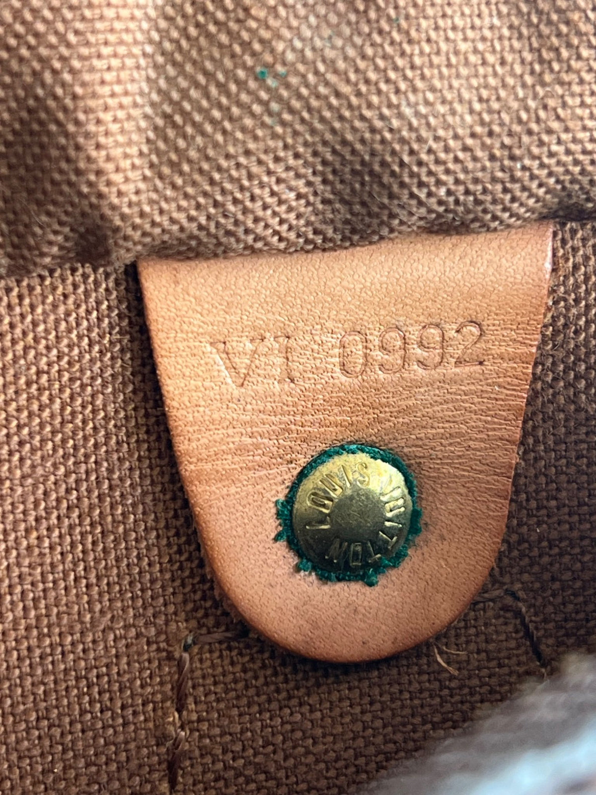 Louis Vuitton Sac Speedy 30 en toile enduite Monogram et cuir naturel — vue 12 | Le comptoir vintage