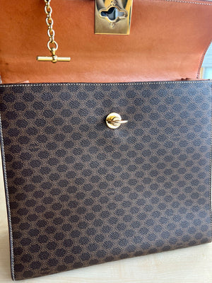 Celine Sac à main à rabat toile Macadam marron et cuir cognac — vue 11 | Le comptoir vintage