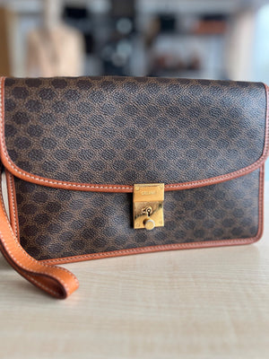 Pochette Celine — vue 3 | Le comptoir vintage