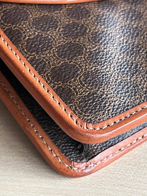 Pochette Celine — vue 4 | Le comptoir vintage