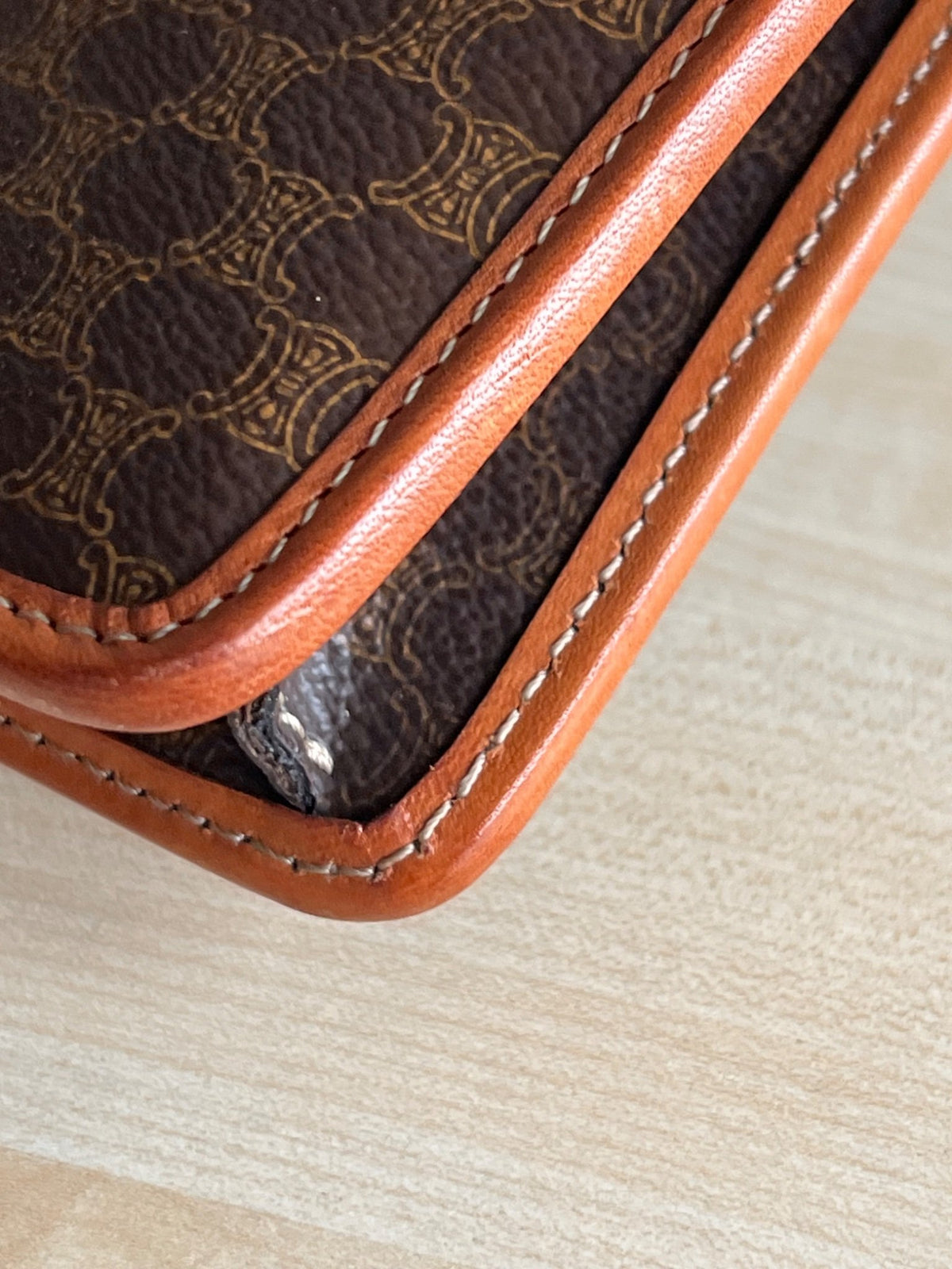 Pochette Celine — vue 5 | Le comptoir vintage