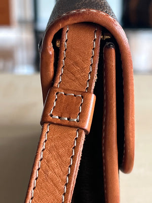 Pochette Celine — vue 7 | Le comptoir vintage