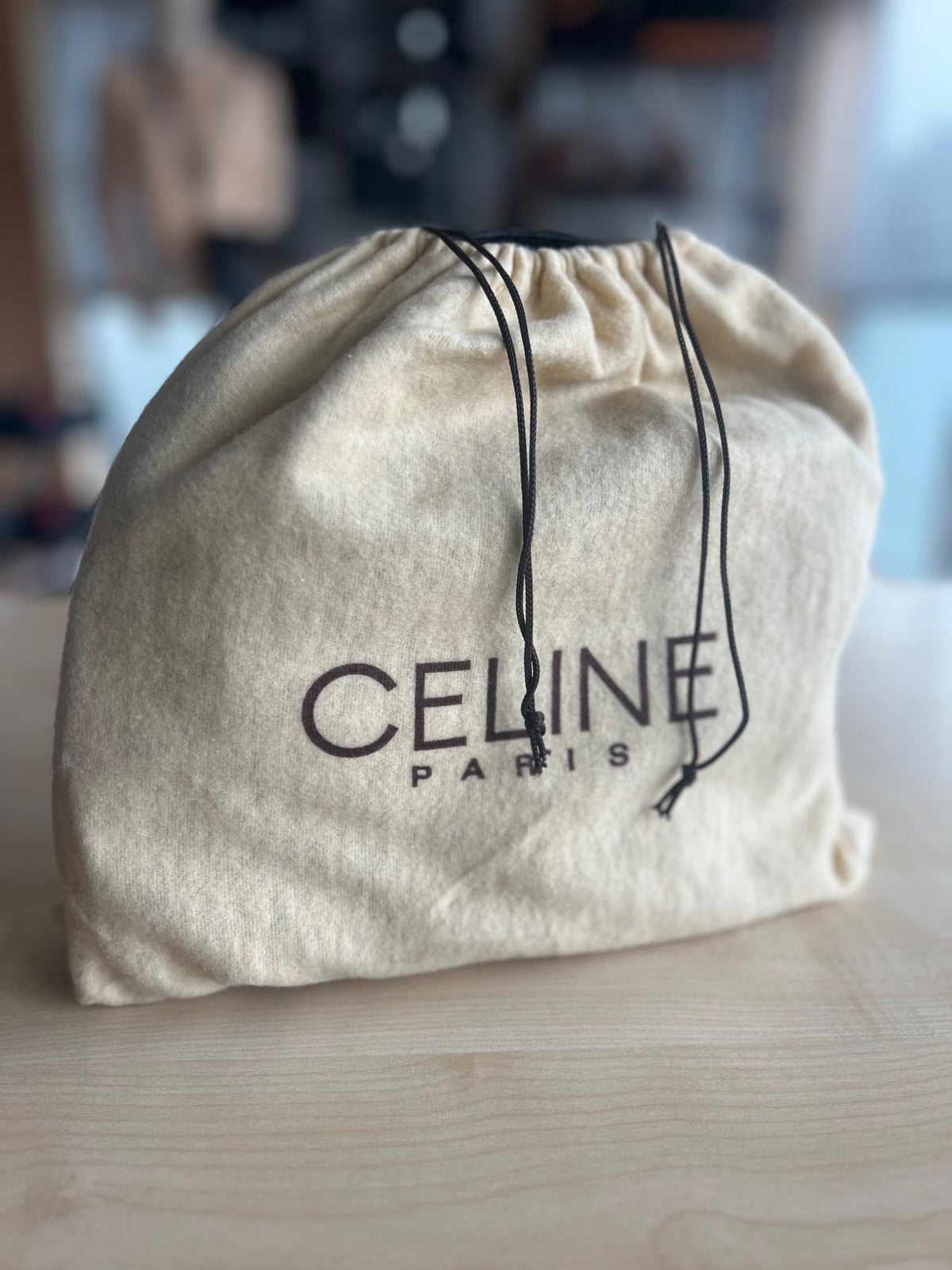 Sac bandoulière besace Céline — vue 7 | Le comptoir vintage