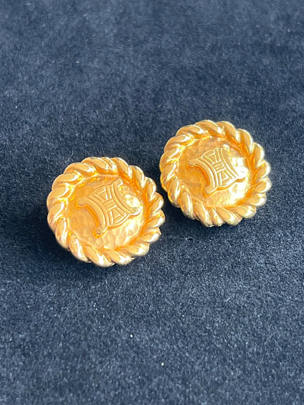 Boucles d'oreilles Céline — vue 8 | Le comptoir vintage
