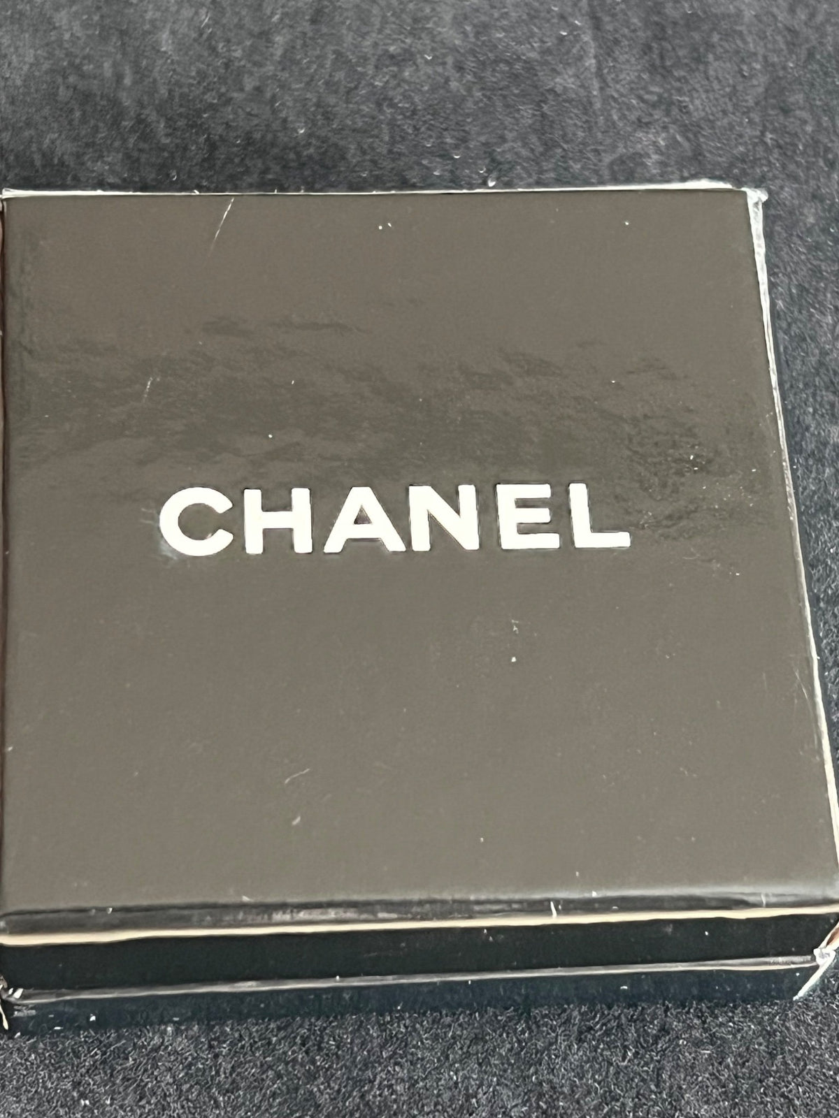 Broche Chanel — vue 7 | Le comptoir vintage