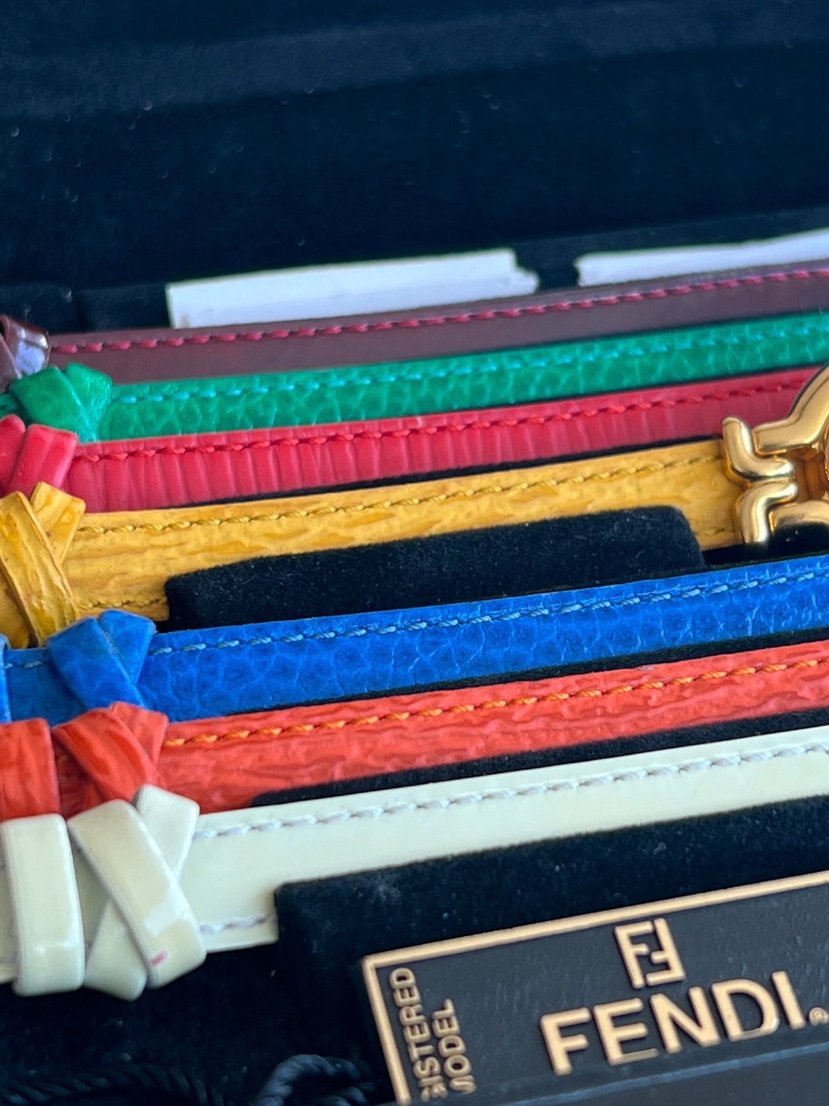 Montre Fendi 640L — vue 3 | Le comptoir vintage