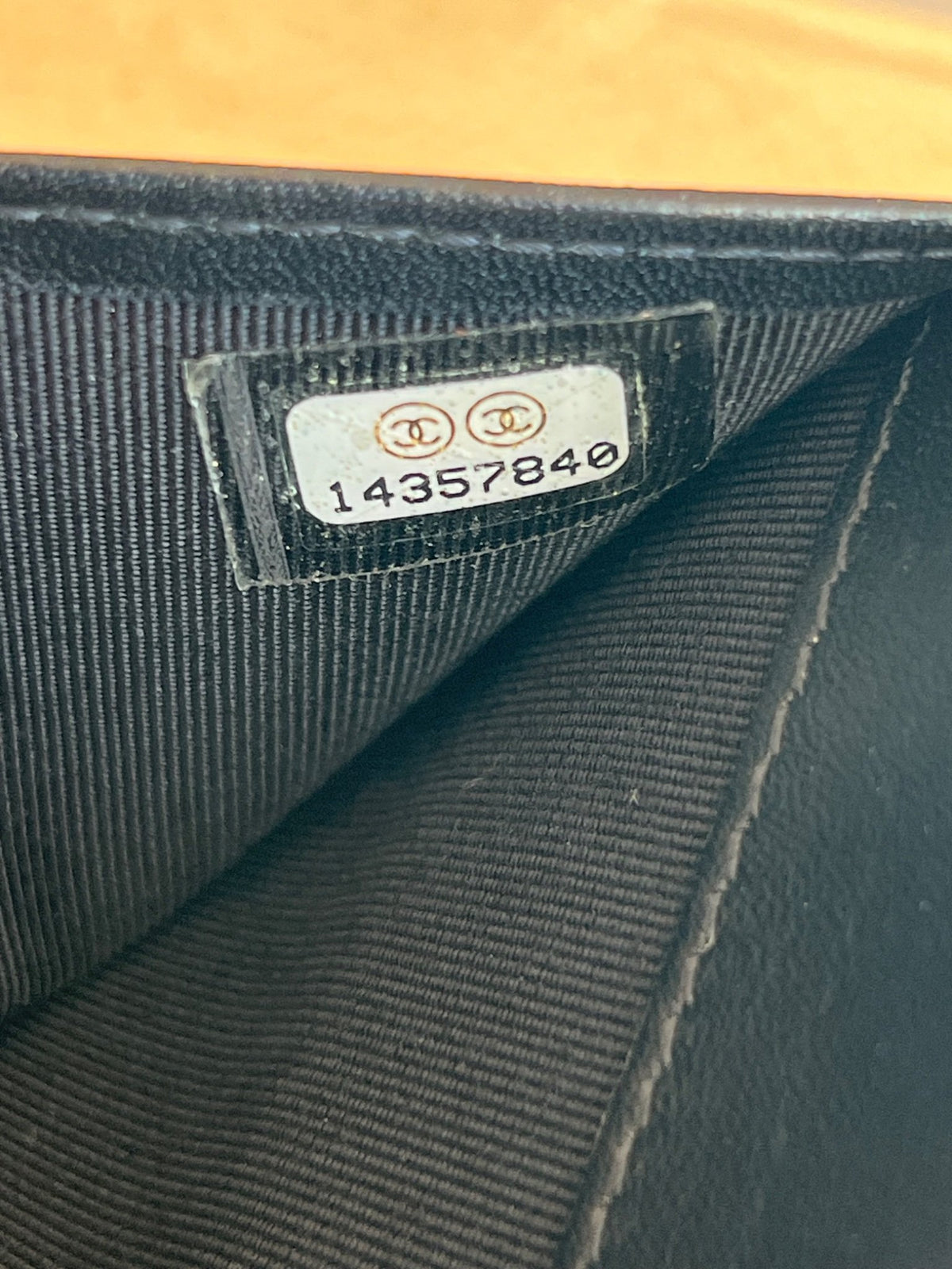 Portefeuille Chanel Matelassé — vue 5 | Le comptoir vintage