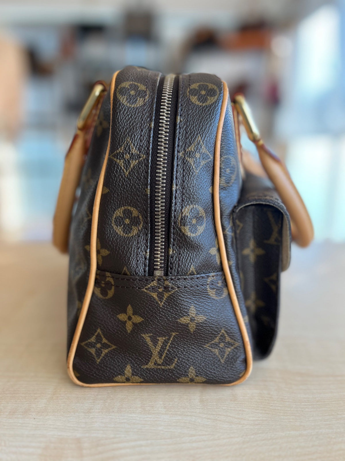 Sac Louis Vuitton Manhattan PM — vue 3 | Le comptoir vintage