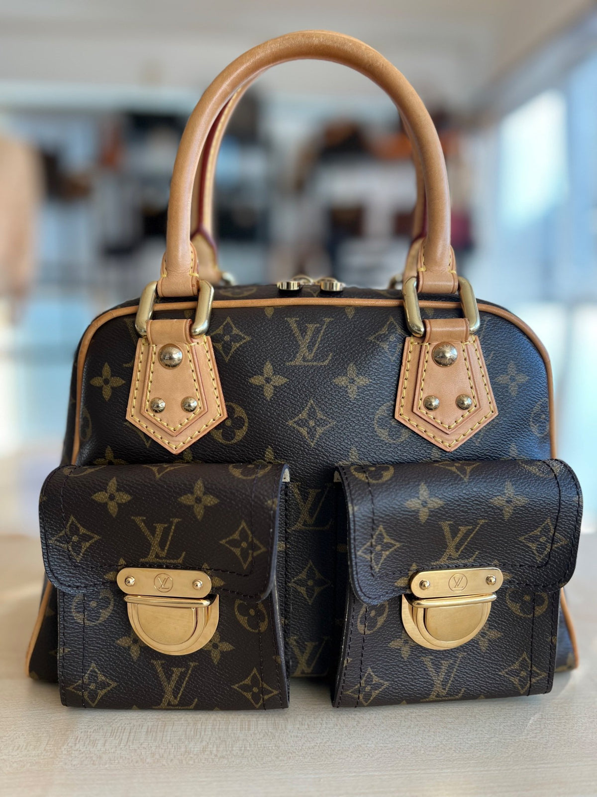 Sac Louis Vuitton Manhattan PM — vue 2 | Le comptoir vintage
