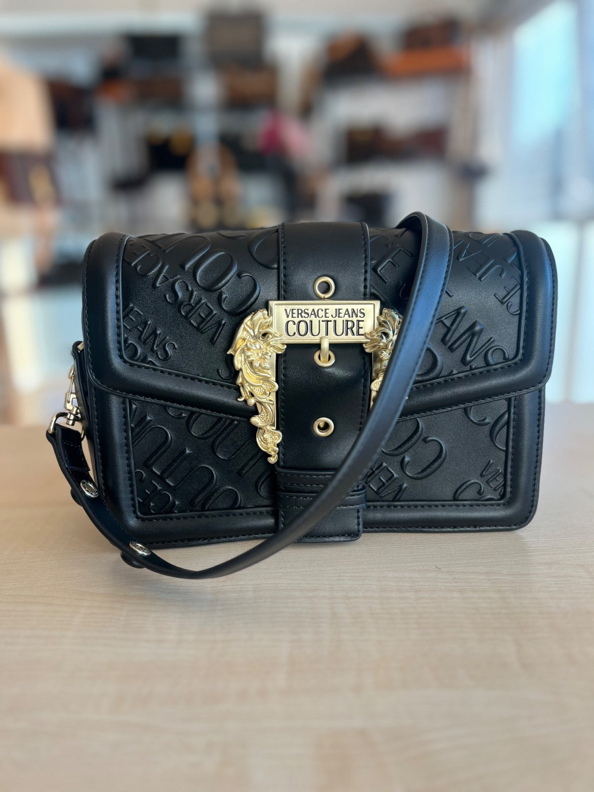 Sac bandoulière Versace Jeans Couture authentifiée — Le comptoir vintage