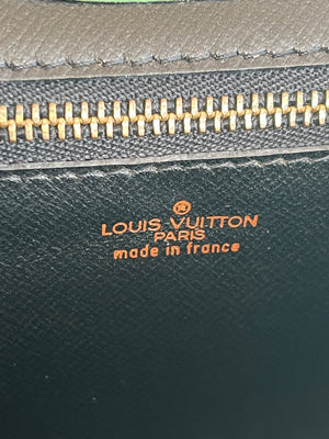 Pochette Louis Vuitton Montaigne — vue 7 | Le comptoir vintage