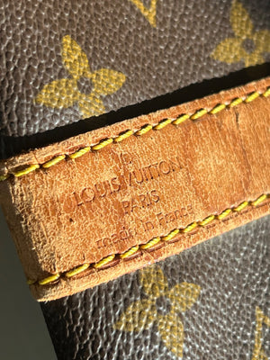 Sac de voyage Louis Vuitton Keepall Bandoulière 60 — vue 9 | Le comptoir vintage