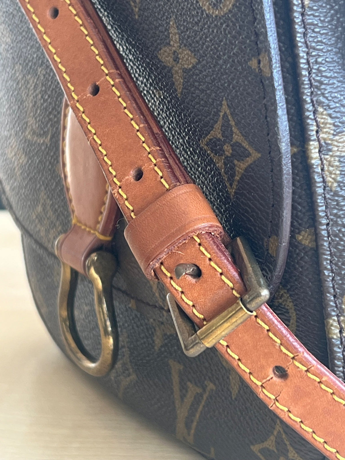 Sac Louis Vuitton Saint-Cloud PM — vue 8 | Le comptoir vintage