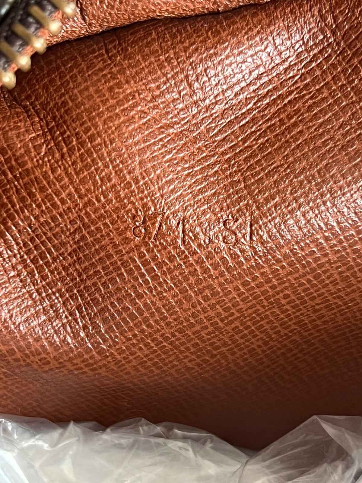Pochette Louis Vuitton Compiègne 28 — vue 8 | Le comptoir vintage