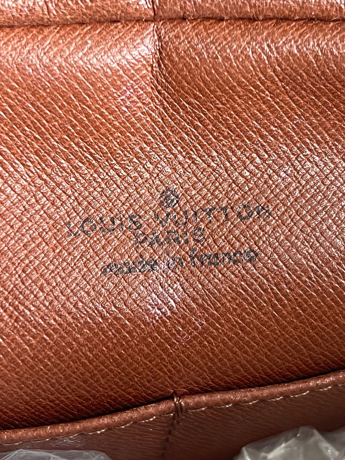 Pochette Louis Vuitton Compiègne 28 — vue 7 | Le comptoir vintage