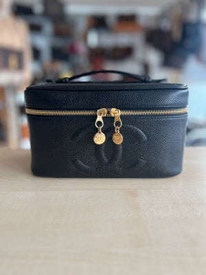 Sac Chanel Vanity cuir caviar 23x13x14 cm — vue 2 | Le comptoir vintage