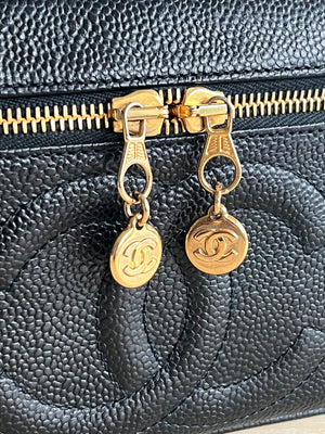 Sac Chanel Vanity cuir caviar 23x13x14 cm — vue 6 | Le comptoir vintage