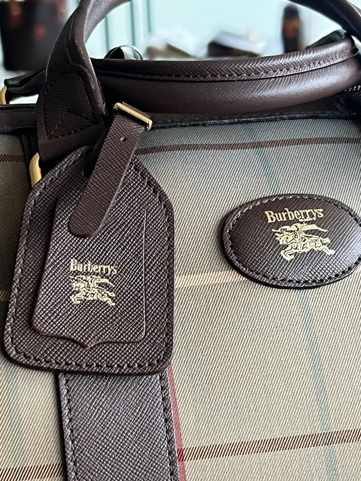 Sac Boston Burberrys — vue 4 | Le comptoir vintage