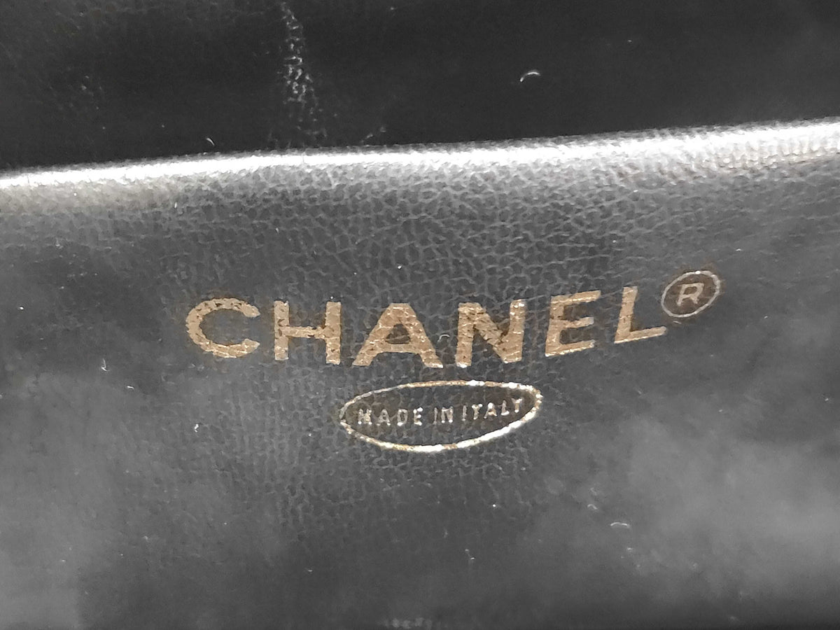 Sac Chanel Vanity cuir caviar 23x13x14 cm — vue 11 | Le comptoir vintage