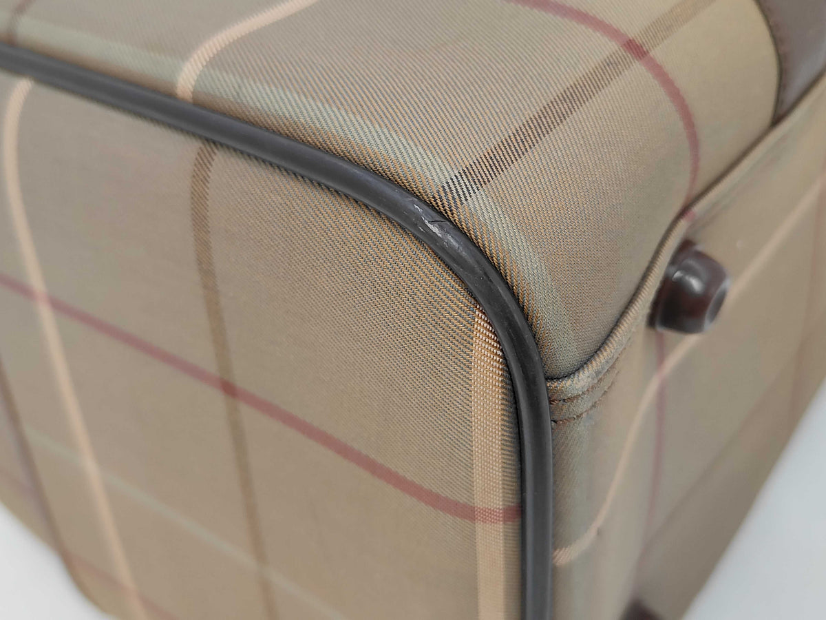 Sac Boston Burberrys — vue 3 | Le comptoir vintage