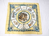 Foulard Hermès Carré Chevaux de Trait en soie authentifié — Le Comptoir Vintage