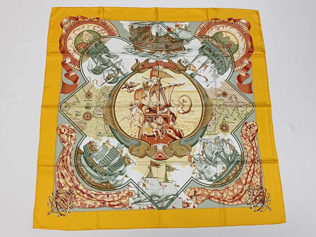 Carré Hermès Au-delà des Cinq Mers — vue 2 | Le comptoir vintage