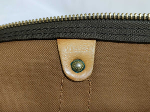Sac Louis Vuitton Keepall Bandoulière 55 — vue 7 | Le comptoir vintage