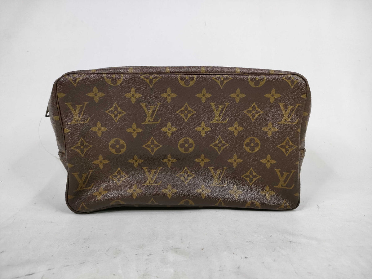 Trousse de toilette Louis Vuitton 28 — vue 2 | Le comptoir vintage
