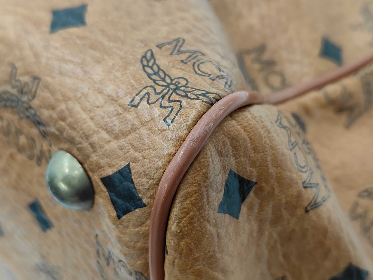 Sac MCM Boston 30 — vue 6 | Le comptoir vintage