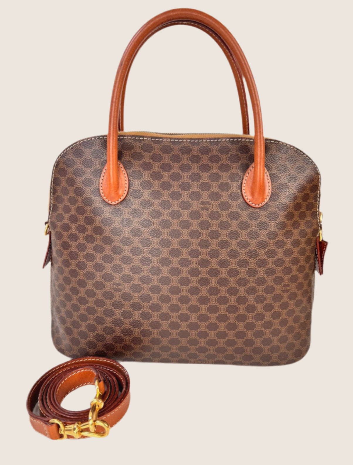 Sac Céline triomphe
