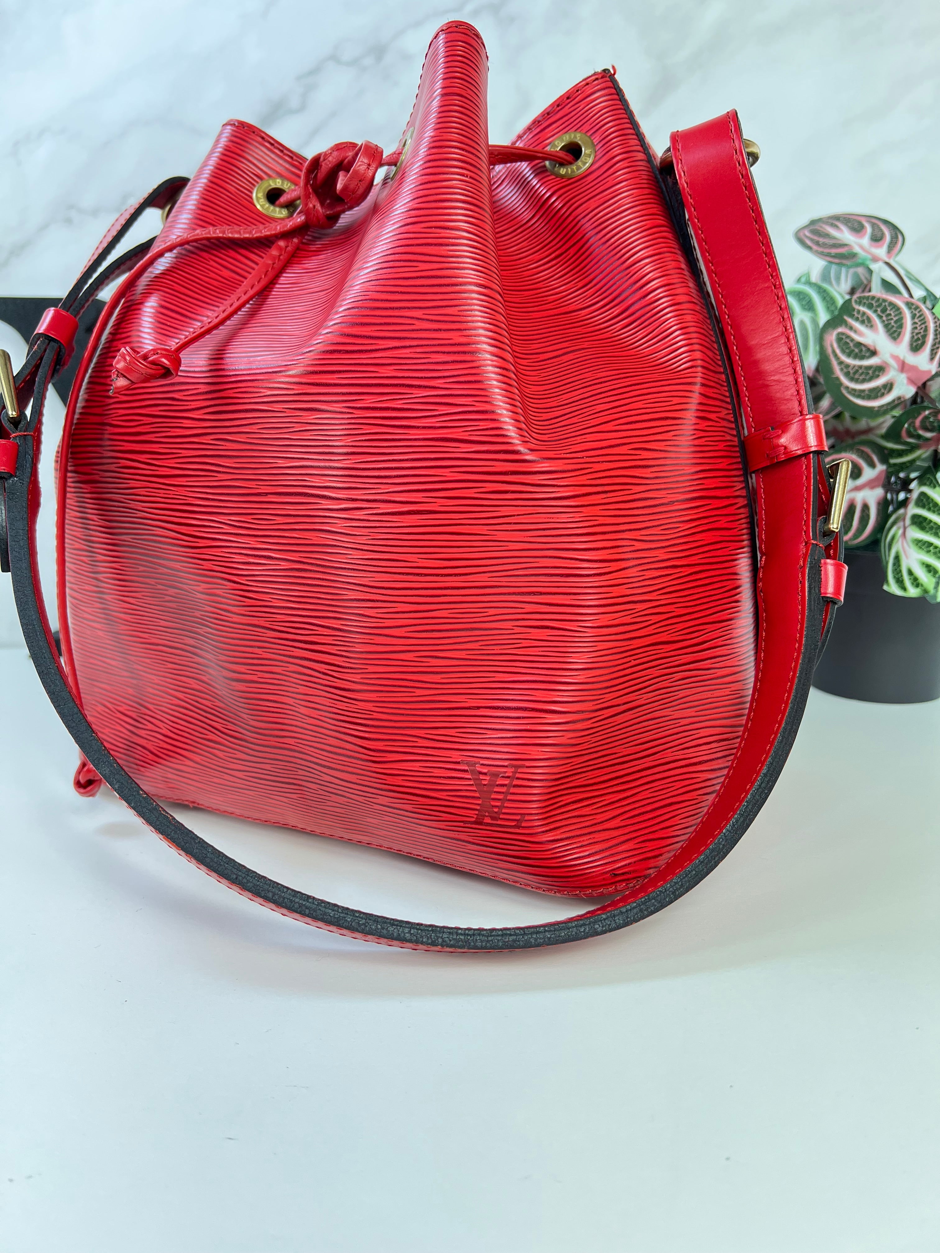 Sac Louis Vuitton Noé Épi -  Le Comptoir Vintage
