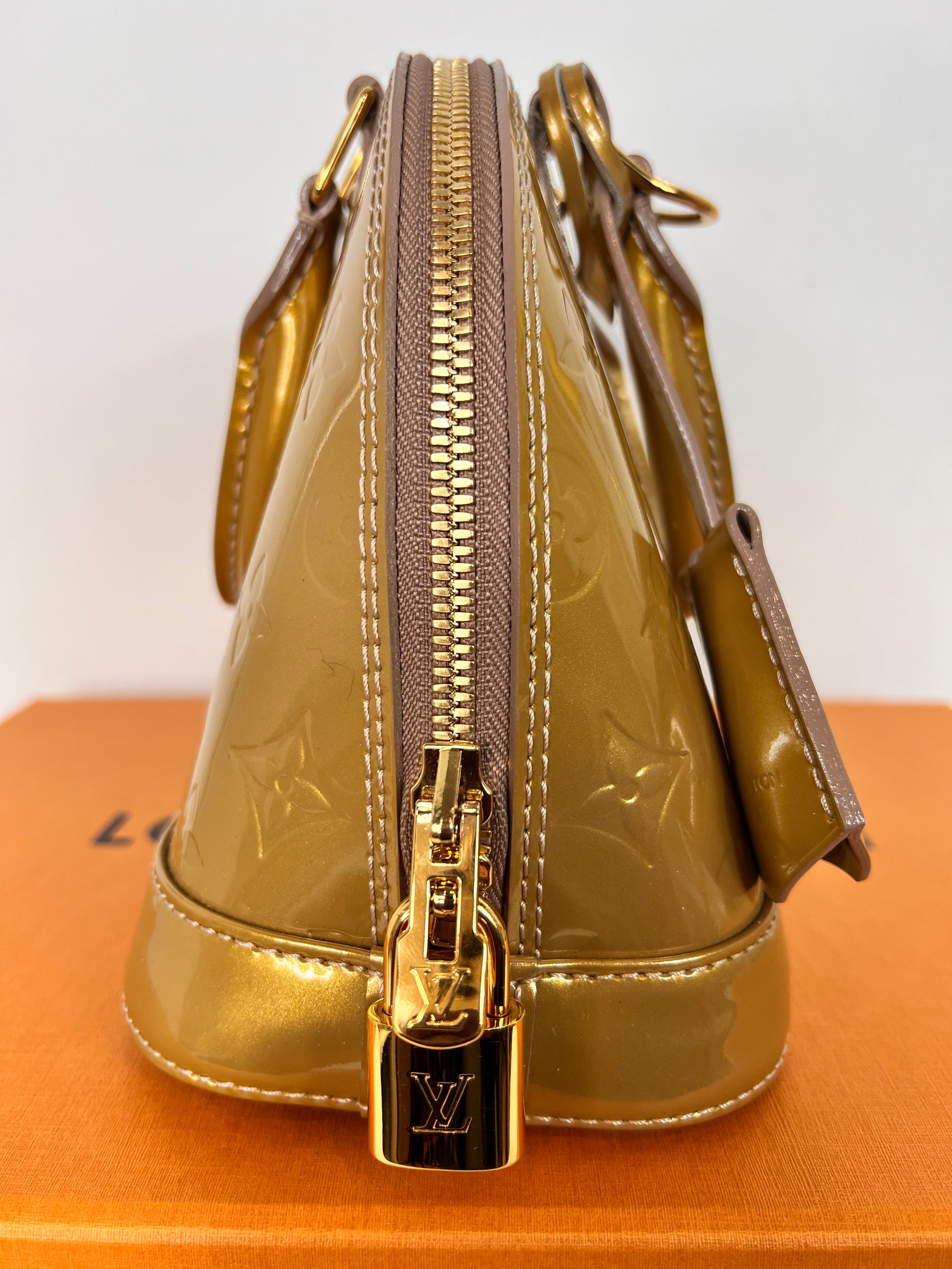 Sac Louis Vuitton Alma BB