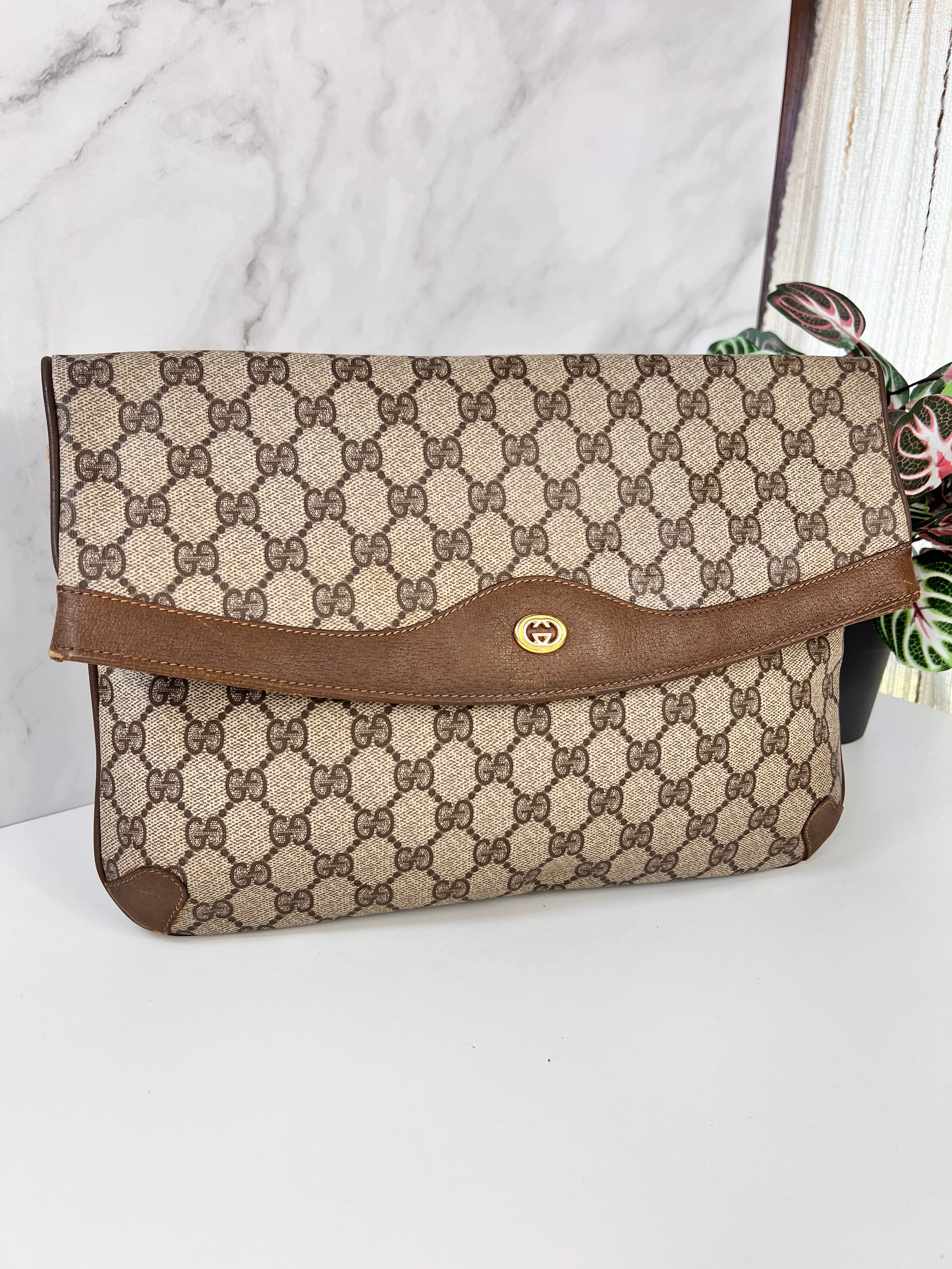 Pochette Gucci GG vintage -  Le Comptoir Vintage