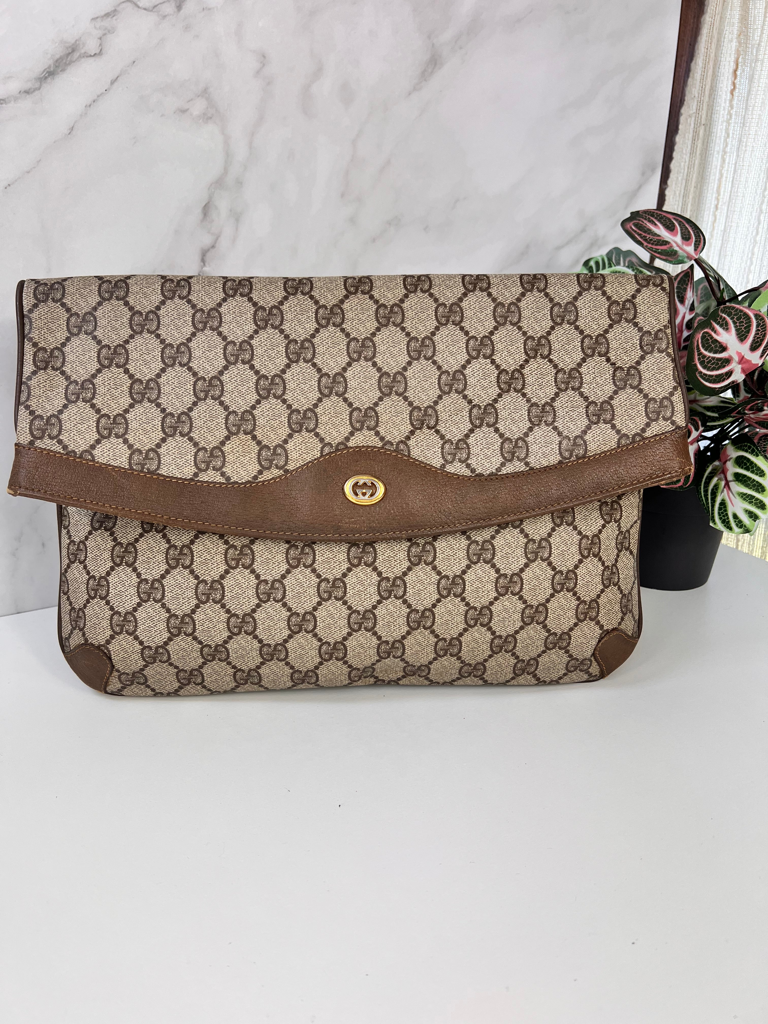 Pochette Gucci GG vintage -  Le Comptoir Vintage