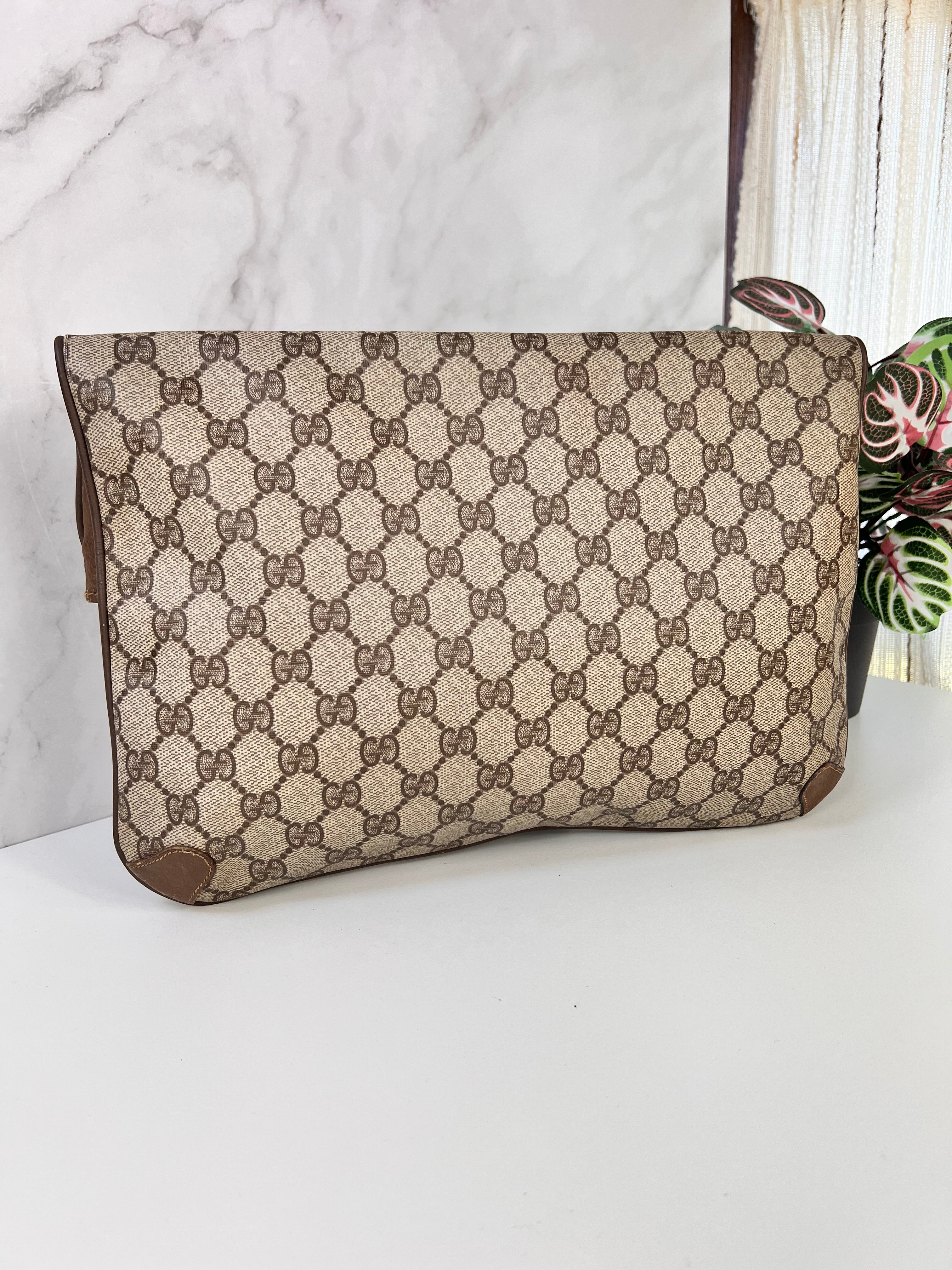 Pochette Gucci GG vintage -  Le Comptoir Vintage