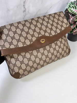 Pochette Gucci GG vintage -  Le Comptoir Vintage