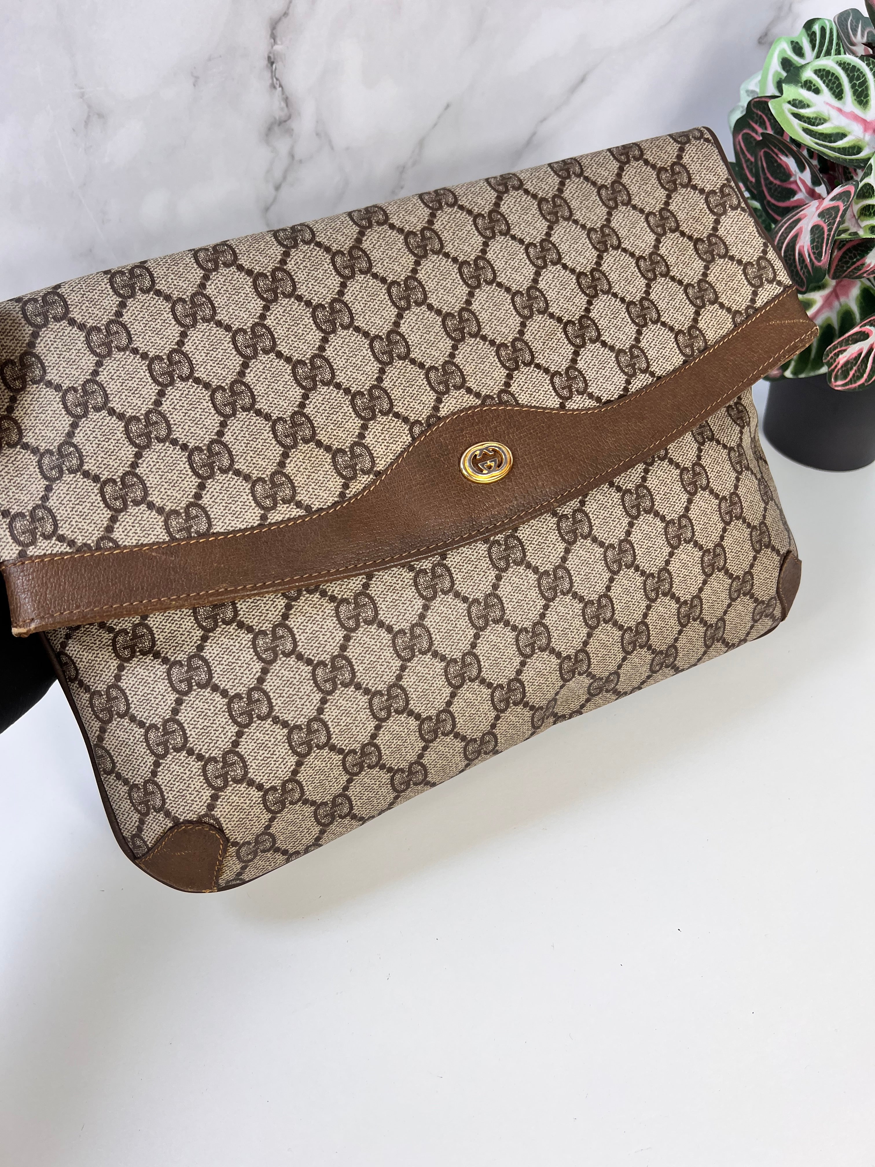 Pochette Gucci GG vintage -  Le Comptoir Vintage