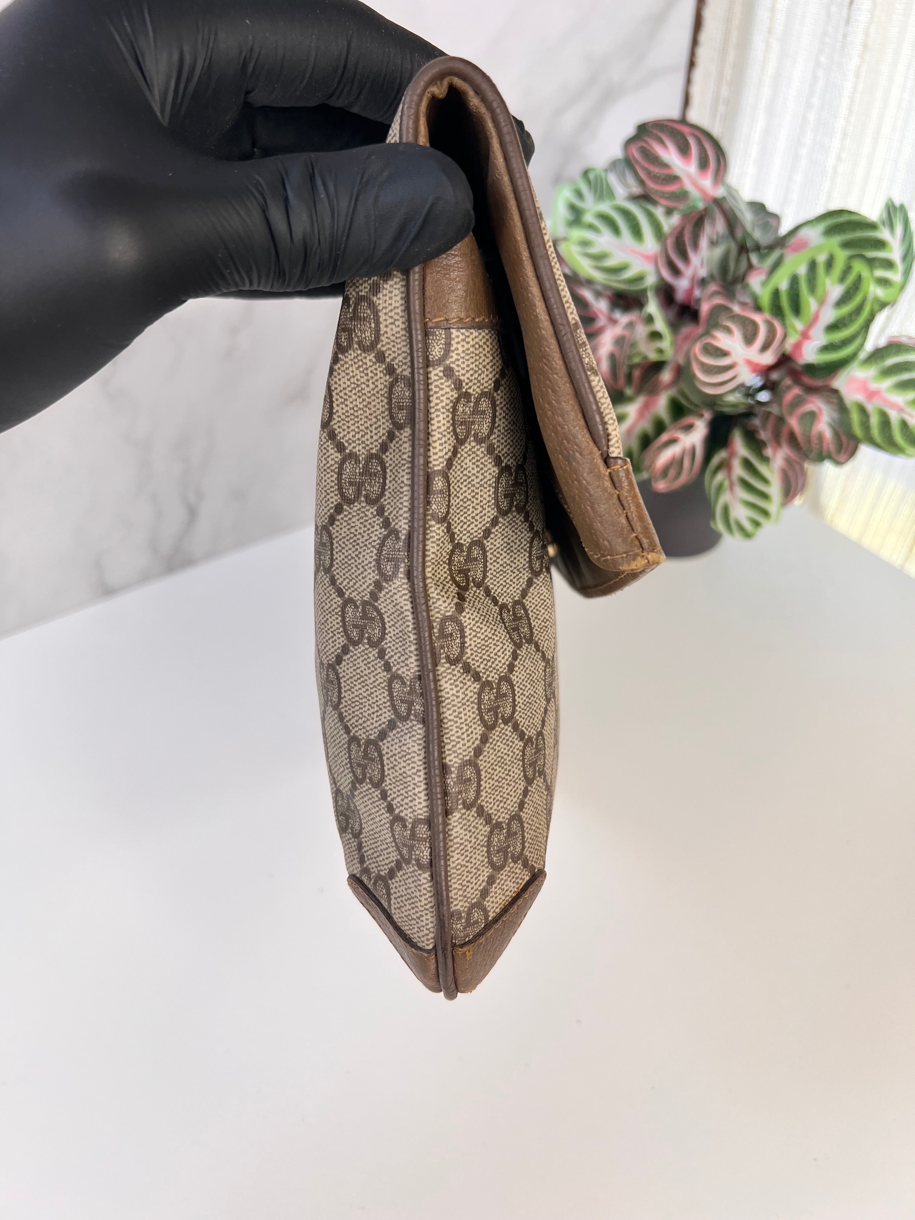 Pochette Gucci GG vintage -  Le Comptoir Vintage