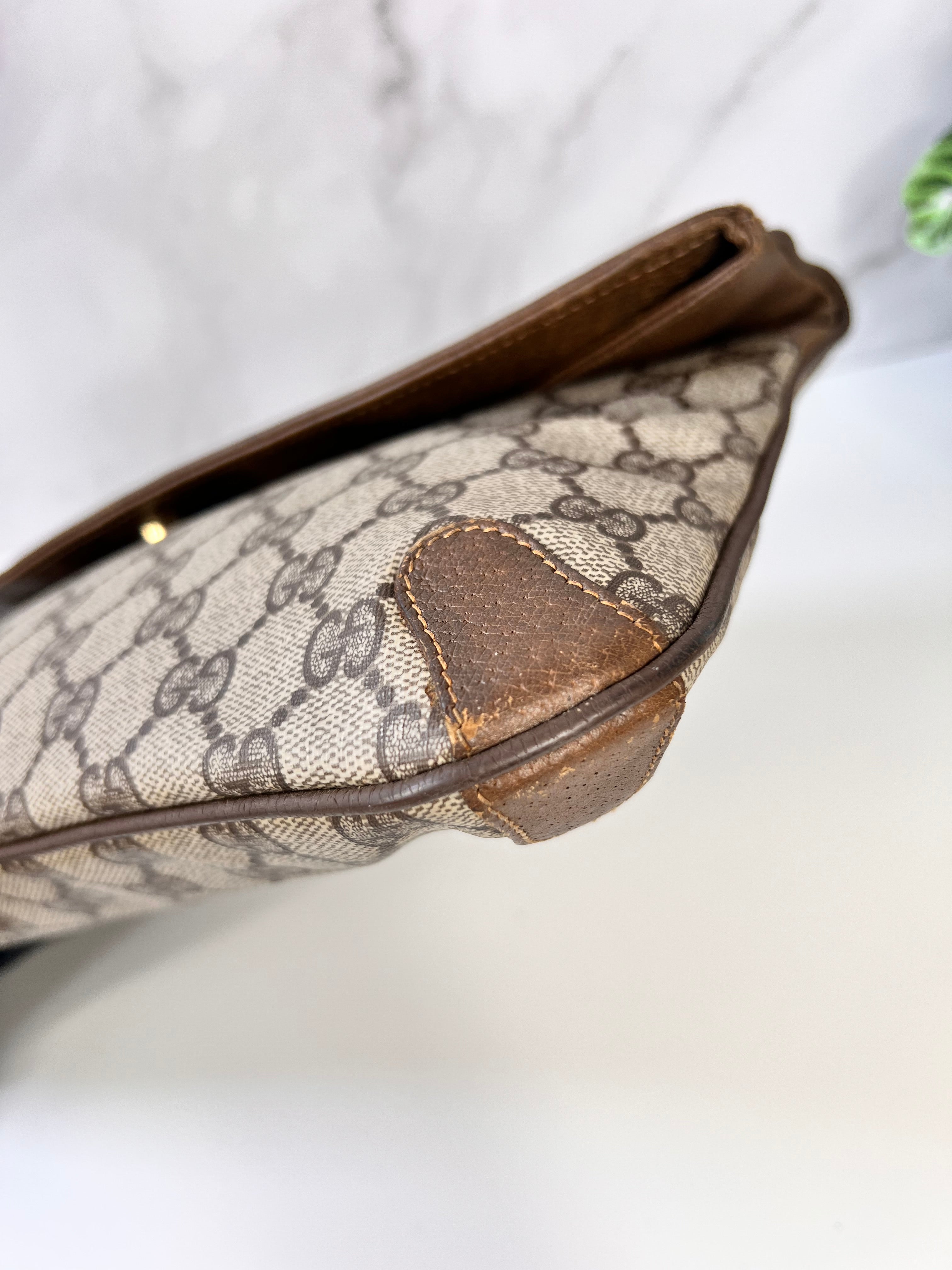 Pochette Gucci GG vintage -  Le Comptoir Vintage
