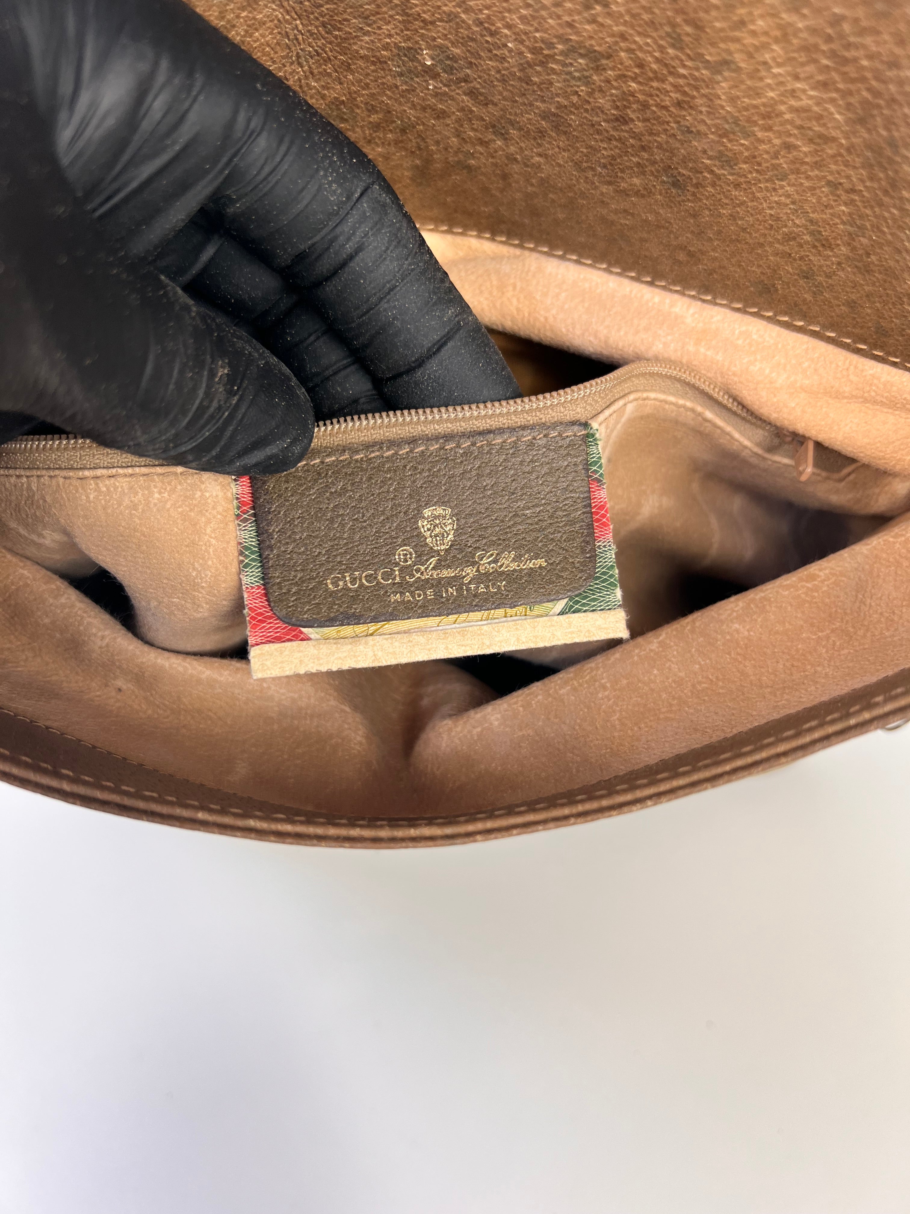 Pochette Gucci GG vintage -  Le Comptoir Vintage